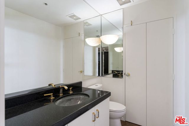 10430 Wilshire Boulevard 606, Los Angeles, CA 90024