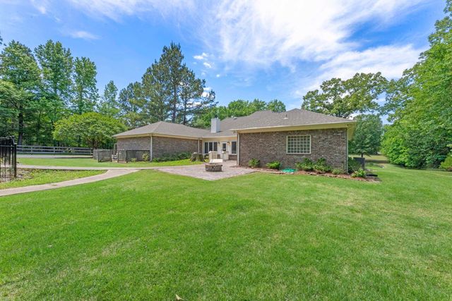 4250 OAK RD, Bartlett, TN 38135
