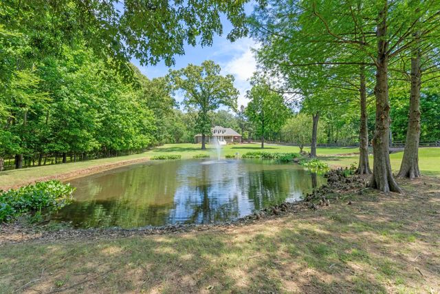 4250 OAK RD, Bartlett, TN 38135
