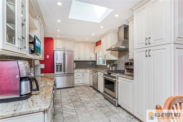 1087 Kearney Drive, North Brunswick, NJ 08902