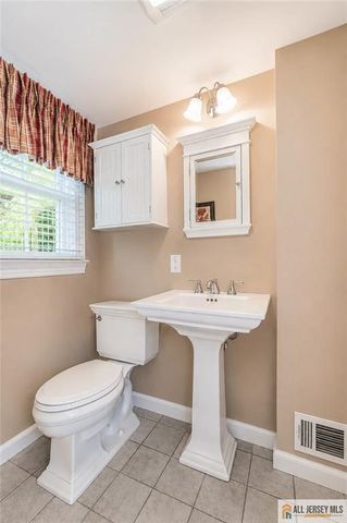 1087 Kearney Drive, North Brunswick, NJ 08902