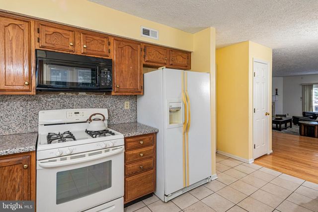 87 CASTLETON RD, Princeton, NJ 08540