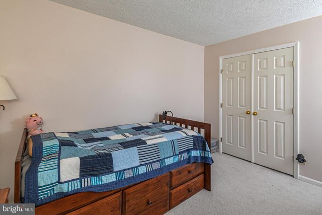 87 CASTLETON RD, Princeton, NJ 08540