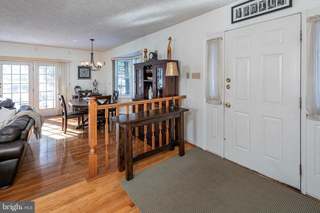 87 CASTLETON RD, Princeton, NJ 08540