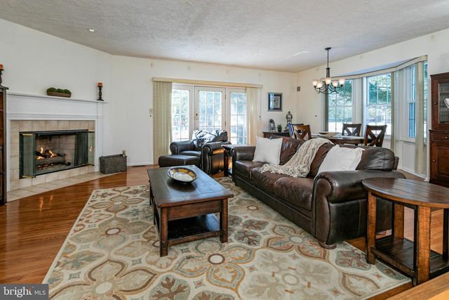 87 CASTLETON RD, Princeton, NJ 08540