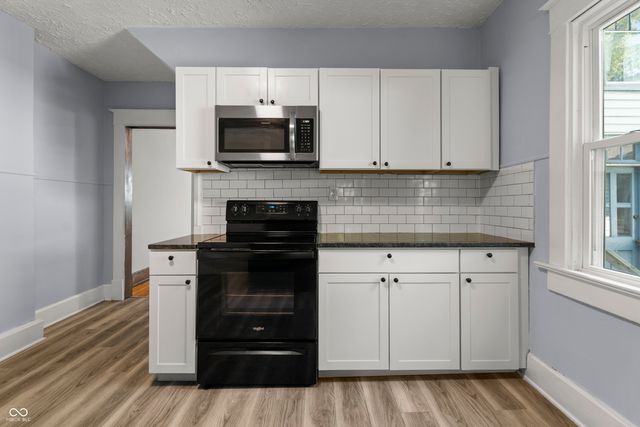 2330 E 16th Street, Indianapolis, IN 46201