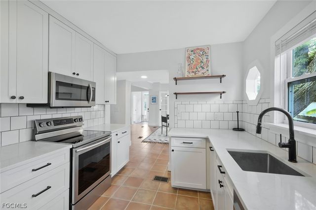 2723 Second ST, Fort Myers, FL 33916