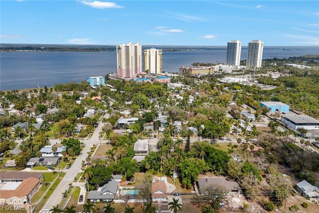 2723 Second ST, Fort Myers, FL 33916