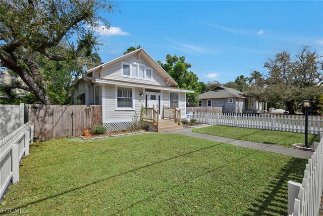 2723 Second ST, Fort Myers, FL 33916