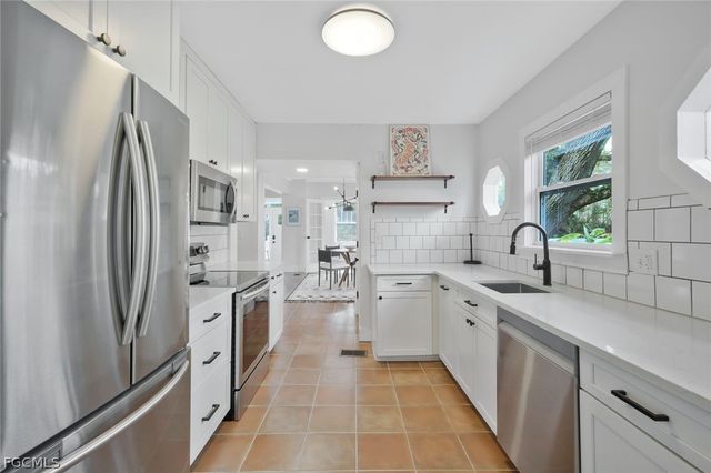 2723 Second ST, Fort Myers, FL 33916