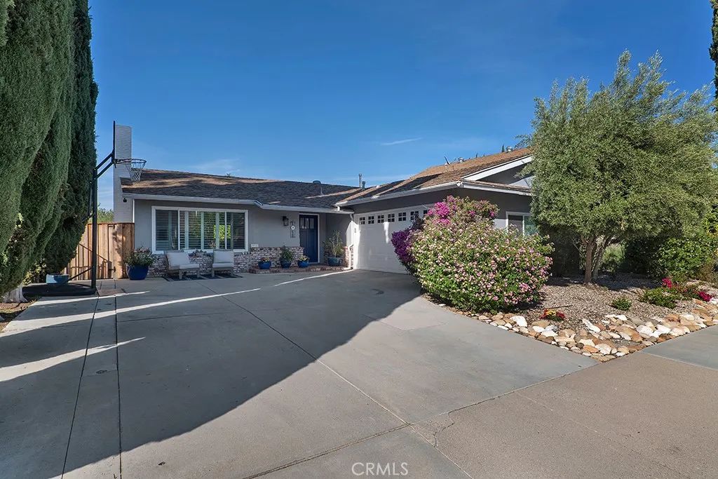 29353 Hillrise, Agoura Hills, CA 91301