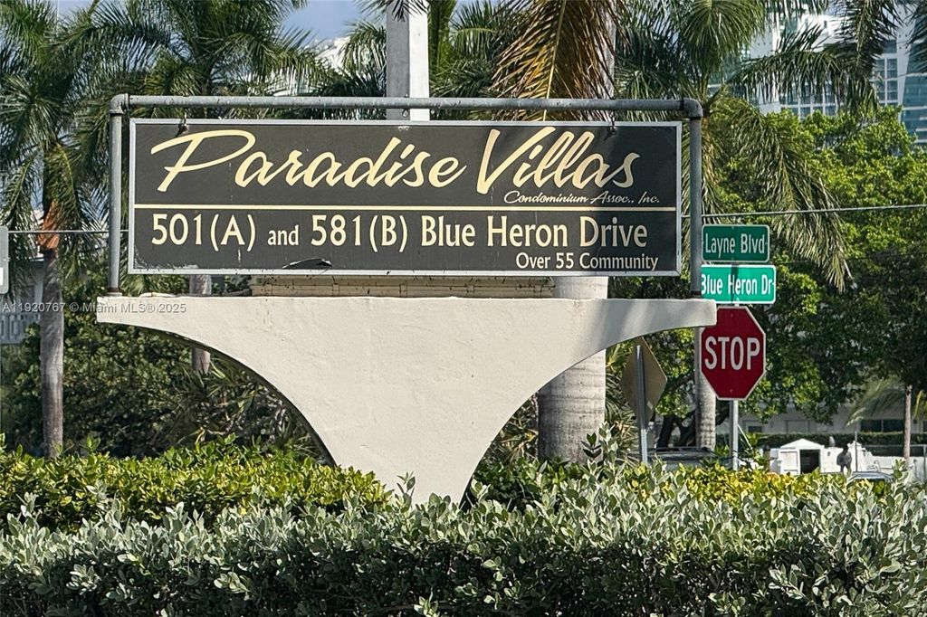 501 Blue Heron Dr 313-A, Hallandale Beach, FL 33009