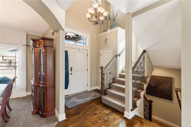 1702 Bay Court, Kearney, MO 64060