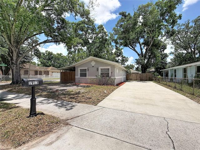 1913 W HANNA AVENUE, Tampa, FL 33604