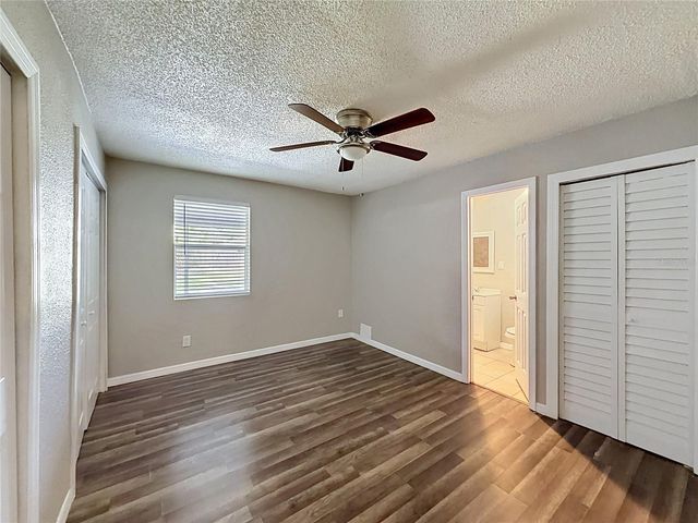 1913 W HANNA AVENUE, Tampa, FL 33604