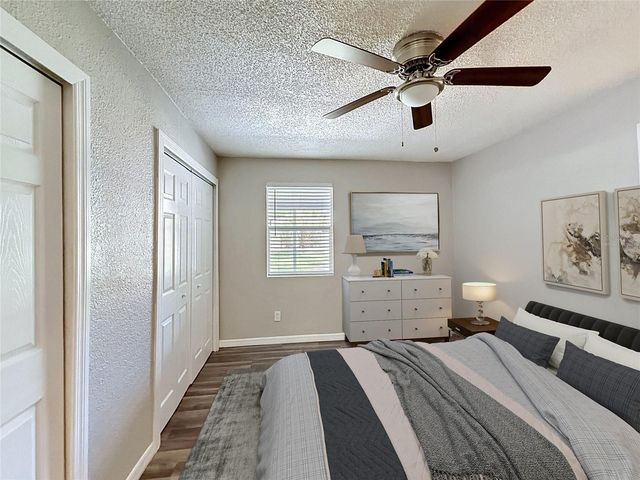 1913 W HANNA AVENUE, Tampa, FL 33604
