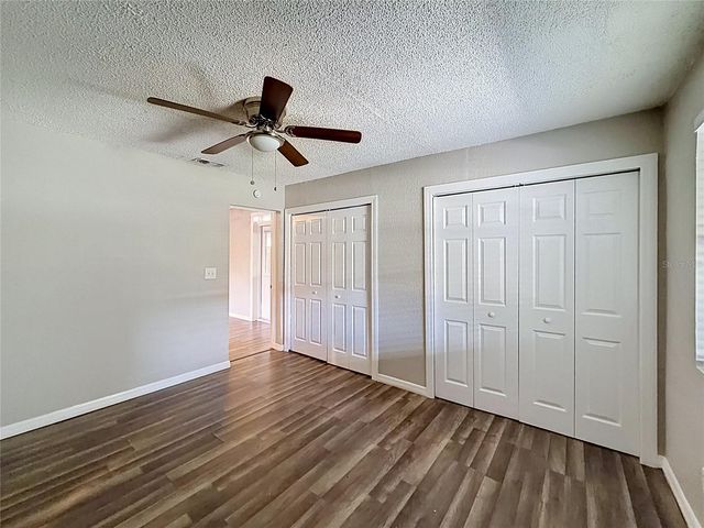 1913 W HANNA AVENUE, Tampa, FL 33604