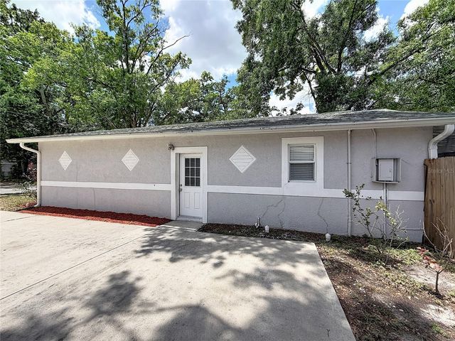 1913 W HANNA AVENUE, Tampa, FL 33604
