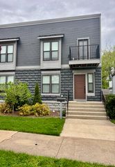 328 Maple Avenue, Holland City, MI 49423