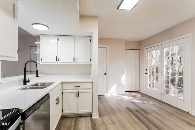 213 Rosebrooks Drive, Cary, NC 27513