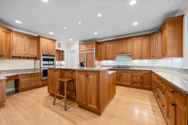 2142 Harrison Street, Glenview, IL 60025