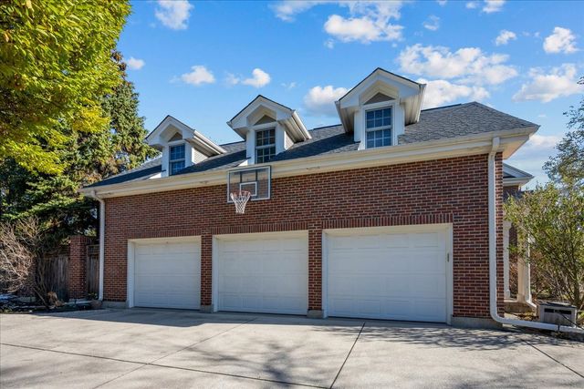 2142 Harrison Street, Glenview, IL 60025