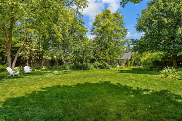 2142 Harrison Street, Glenview, IL 60025