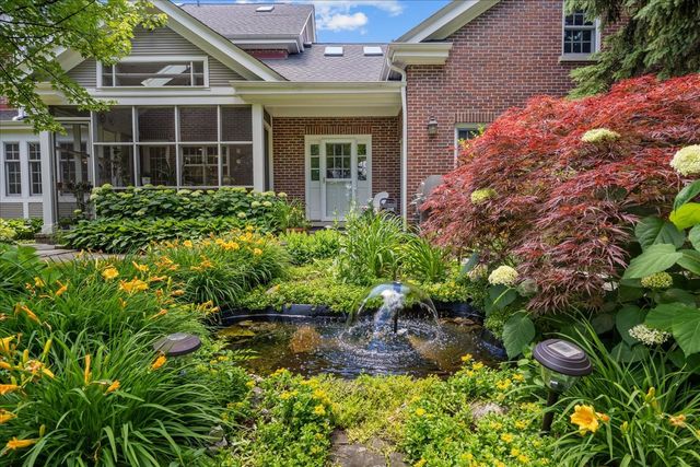 2142 Harrison Street, Glenview, IL 60025