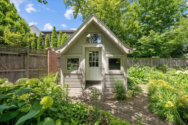 2142 Harrison Street, Glenview, IL 60025