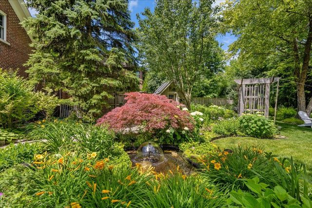 2142 Harrison Street, Glenview, IL 60025