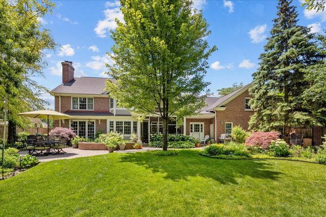 2142 Harrison Street, Glenview, IL 60025