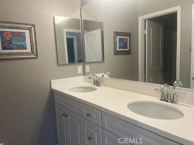 11384 Valley Oak Lane, Corona, CA 92883
