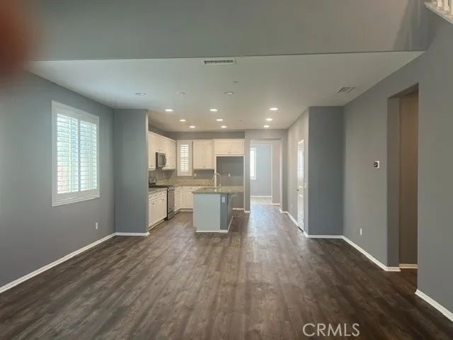 11384 Valley Oak Lane, Corona, CA 92883