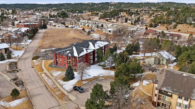 4027 FAIRWAY HILLS DR, Rapid City, SD 57702