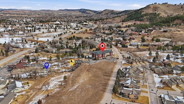 4027 FAIRWAY HILLS DR, Rapid City, SD 57702