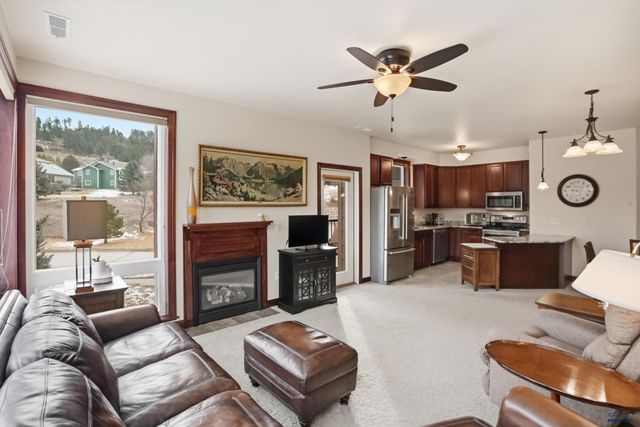 4027 FAIRWAY HILLS DR, Rapid City, SD 57702