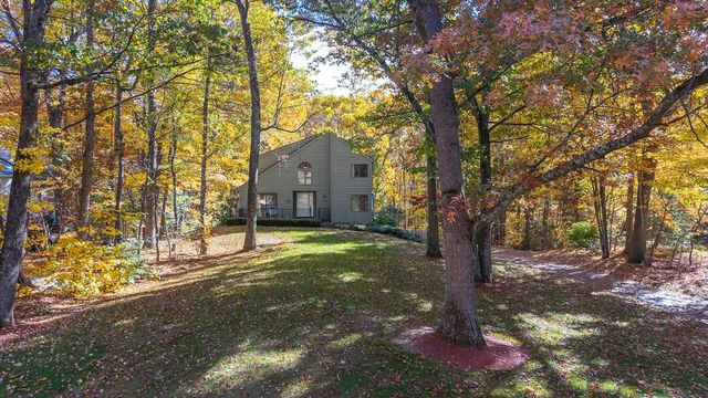 7 Hunter Drive, Derry, NH 03038