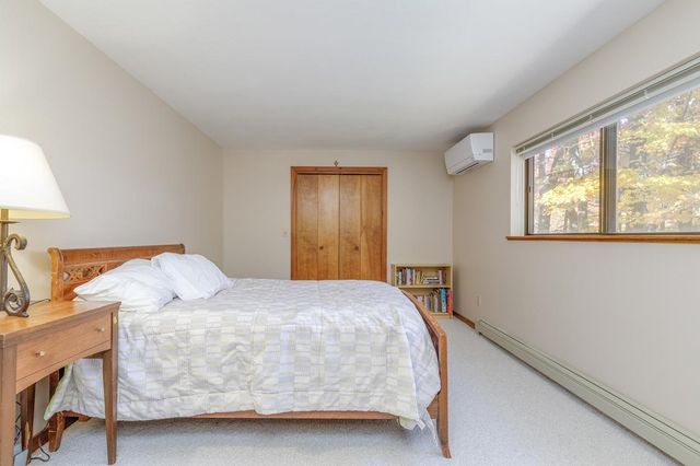 7 Hunter Drive, Derry, NH 03038