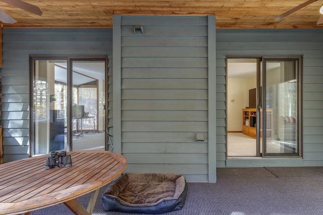 7 Hunter Drive, Derry, NH 03038