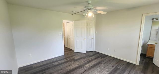45512 LAKEMONT SQ, Sterling, VA 20165