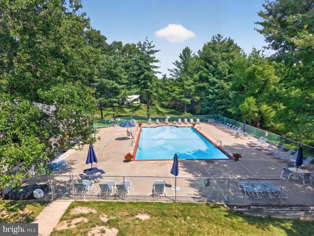 36 AZALEA CT, Lawrenceville, NJ 08648
