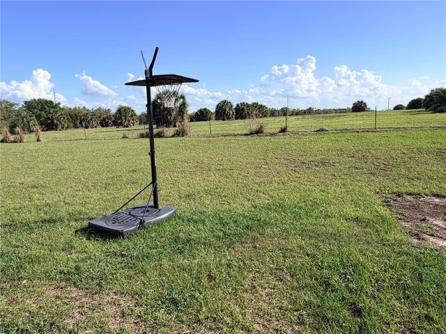 1156 CAMBRIDGE DRIVE, Winter Haven, FL 33881