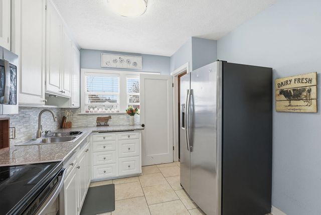 5018 N STEVENS St, Spokane, WA 99205