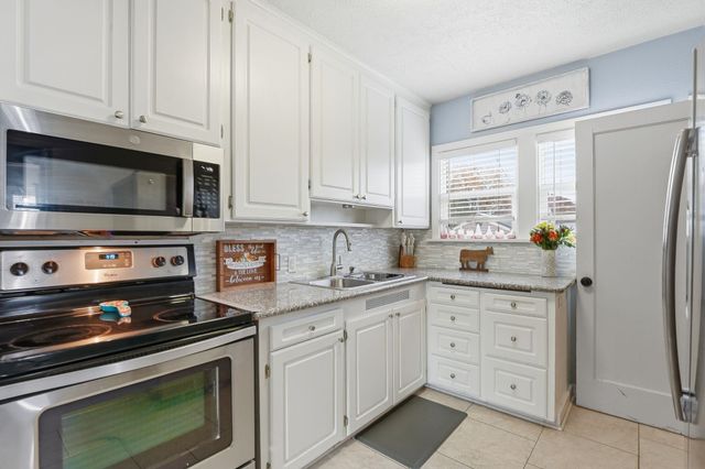 5018 N STEVENS St, Spokane, WA 99205