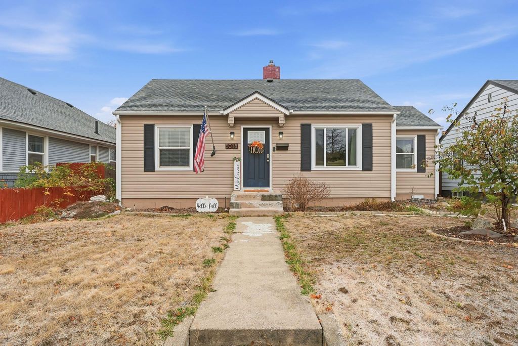 5018 N STEVENS St, Spokane, WA 99205