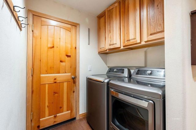 25262 Deer Path Road, Idyllwild, CA 92549