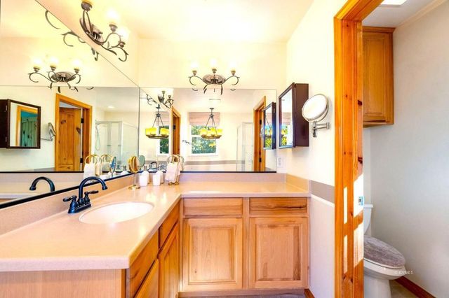 25262 Deer Path Road, Idyllwild, CA 92549