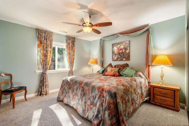 25262 Deer Path Road, Idyllwild, CA 92549