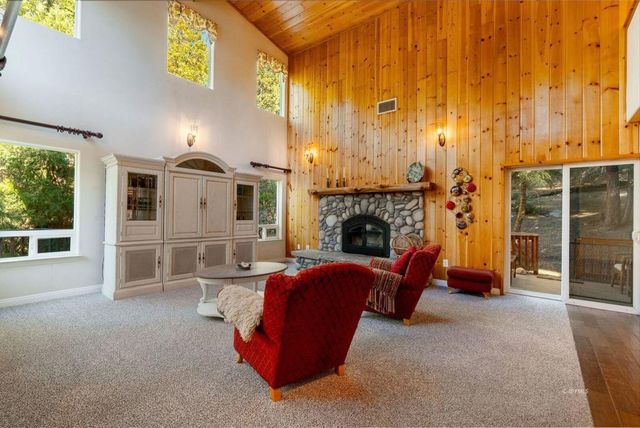 25262 Deer Path Road, Idyllwild, CA 92549