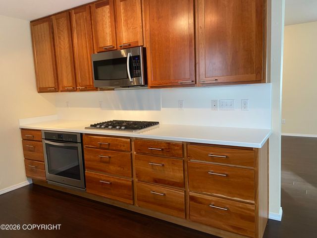 710 W 14th Avenue, Anchorage, AK 99501